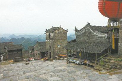 連南油嶺,古寨安好,重巒疊嶂。